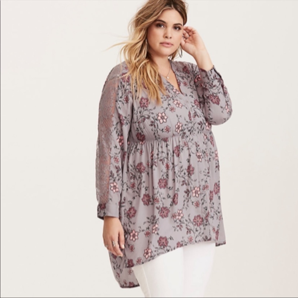 Torrid Floral Print Lace Inset Blouse Size 3X